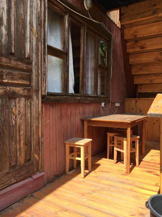 Отель Номера в деревянных домиках Фонтанка Экстерьер фото